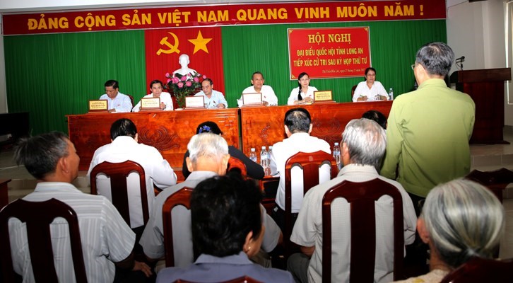 Phó Thủ tướng Thường trực Chính phủ tiếp xúc cử tri tỉnh Long An - ảnh 1